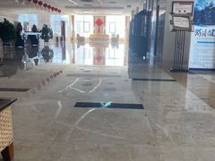 -丽华大酒店健身游泳馆