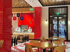 -城市大道红炉披萨烘焙坊