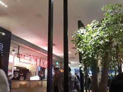 -查特花园美食广场(西单大悦城店)