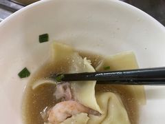 -绿杨馄饨临顿路店