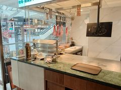 -左庭右院鲜牛肉火锅(浦江欢乐颂店)