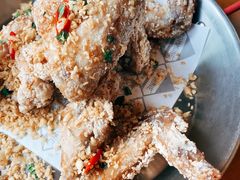 脆脆金沙翅-COMMUNE幻师(天品西岸店)