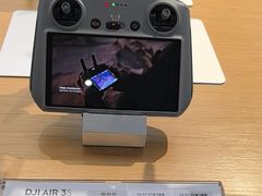 -DJI大疆(深圳华强北曼哈授权体验店)