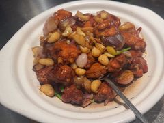 -潮界(LU·ONE凯德晶萃广场店)