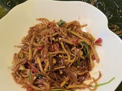 -哈啾嗨·新概念蒙餐(红星新城店)