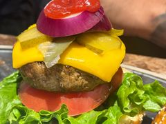 -Let'sBURGERplus·非常创意汉堡(三里屯店)