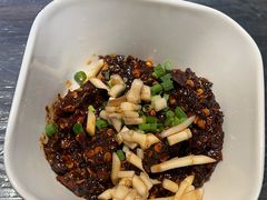 -四季喧黔味豆米火锅(万达广场店)