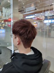 -川和潮人