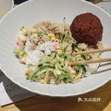 干净整齐，菜品少而精，一个狮子头，黄瓜、沙拉爽口