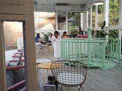 -有猫主题·治愈系猫咖(曾厝垵店)