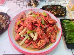 -云晓光头烧烤吧(川沙绿地店)