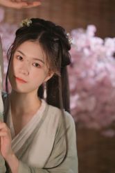 -汉仪华裳汉服馆(打浦桥店)