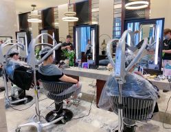 -AKOZO Beauty Salon
