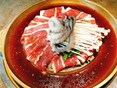 特色水煎肉拼盘-小牛哈尼章鱼水煎肉(金鹰店)