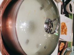 -洪氏嗨捞·猪肚鸡火锅(阳光天地店)