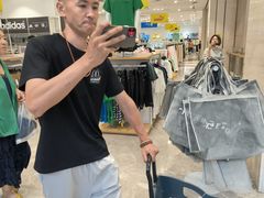 -BIGOFFS 超级折扣(仁恒伊势丹店)