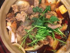 -沙胆彪炭炉牛杂煲(上海日月光广场店)