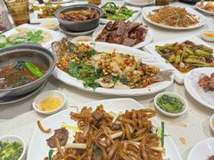 -香港新发烧腊茶餐厅(水围店)