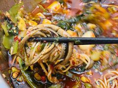 -乐山第一家临江鳝丝(茶坊路店)