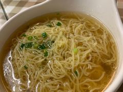 -新大咀港式茶餐厅(宝山万达店)