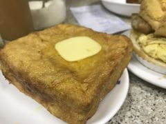 西多士-沙溪兄茶餐厅