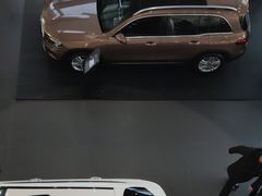 -杭州中升之星奔驰4S店(滨江店)