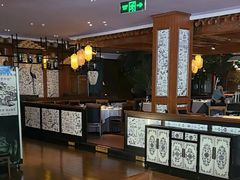 -八府香鸭·啫啫煲(华山路店)