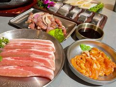 照烧鸡腿肉-围炉肉舍•炭烤活鳗•丹东海鲜烤肉(步行街店)