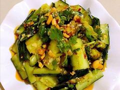 凉拌黄瓜-小辣妹