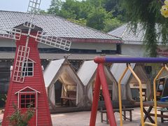 -一品渔乡·水库灶台鱼·乐享庭院