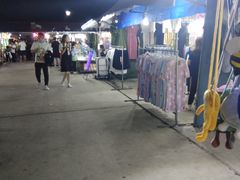 -大学城夜市