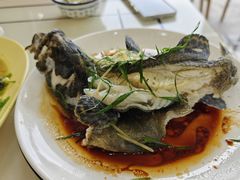 -覃记海鲜美食餐厅