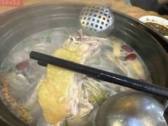 -濠轩阁特色生蚝火锅(水湾路店)