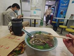 -金原鸭血粉丝汤总店(锁金村店)