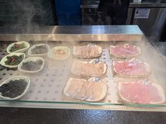 -鑫花溪牛肉米粉(凤凰街创始总店)