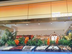 -享遇.锅姥姥牛排海鲜自助(小寨店)
