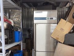 -安东易迷你自助仓储寄存仓库(顾戴路店)