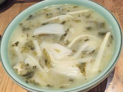 -缸鸭狗(天一广场店)