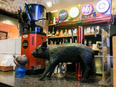 -KONG by Bread & Beast