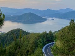 -千岛湖希尔顿休闲艇俱乐部