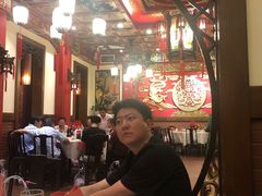 -梅龙镇酒家(南京西路总店)