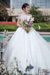 -艾米丽婚纱礼服