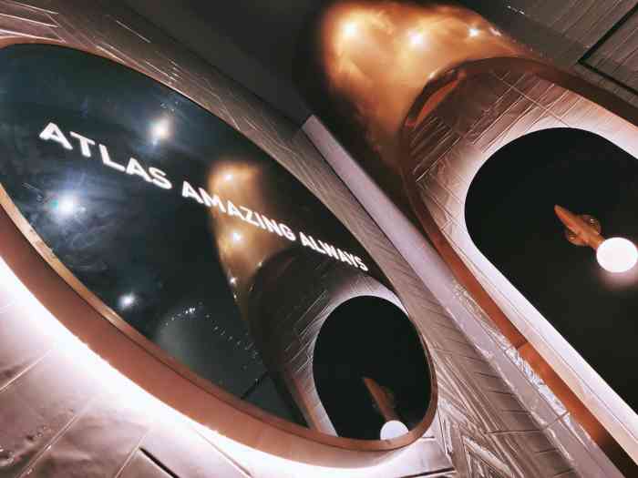 atlas coffee 寰图咖啡(人民广场店)-"也就是秒杀了一个骨折价的团购