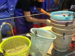 -庆余生平价生猛海鲜(海棠湾林旺夜市店)