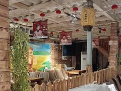 大堂-三个大叔烤羊肉串·歌手驻唱·碳烤鲜肉(西三旗店)
