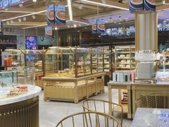 面包甜点陈列柜-美俪家族(江南摩尔店)