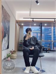 -C-18 SALON
