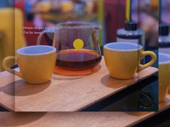 -YECLIP COFFEE 黄色回形针咖啡