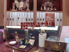 -BALENCIAGA(恒隆广场店)