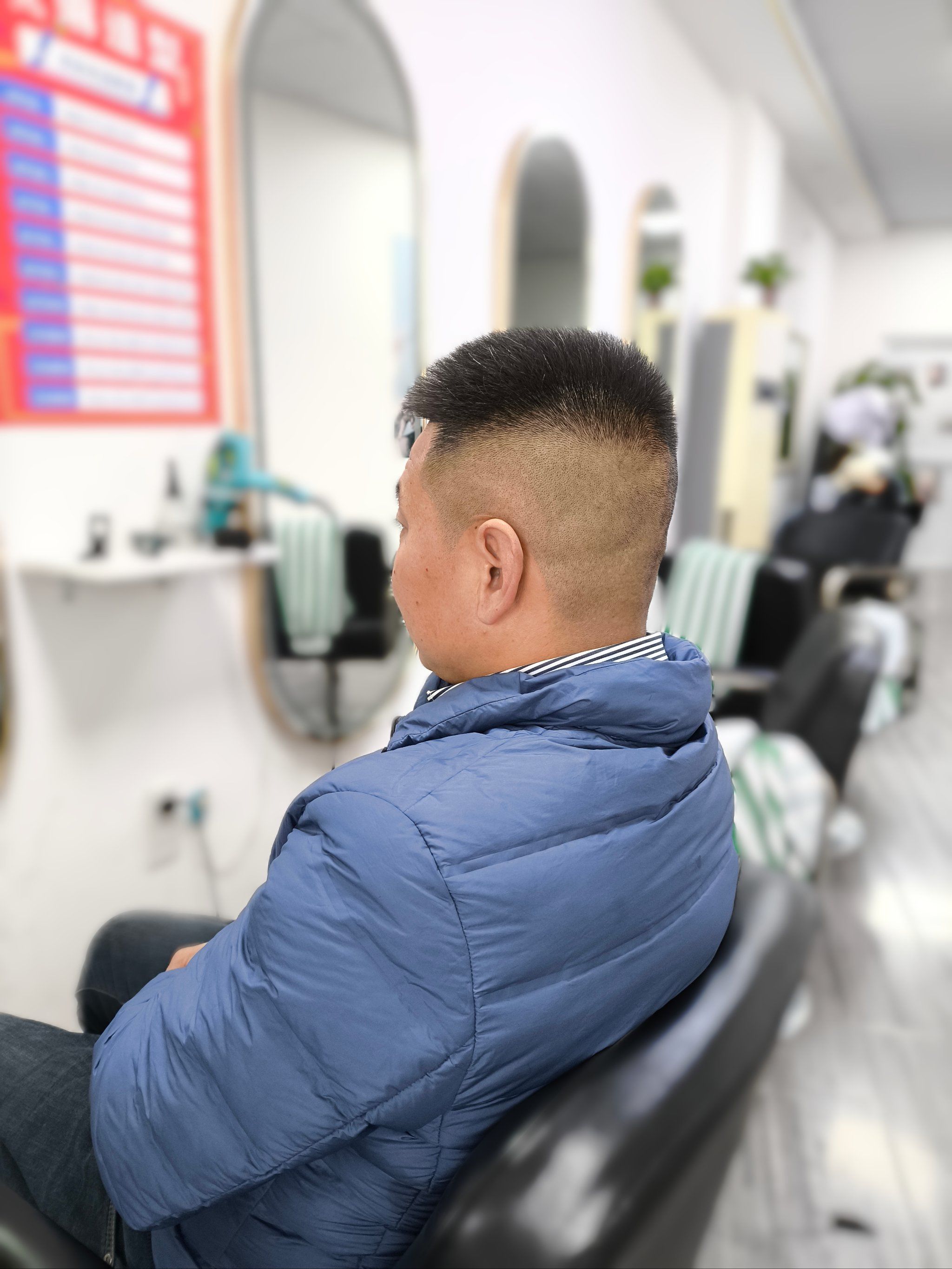 男士剪发男士发型